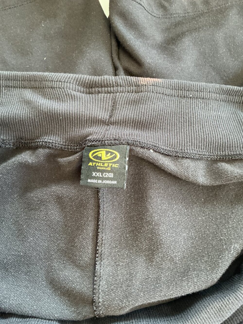 3/$20 Bundle 🌈 Athletic Works Black Drawstring Bermuda Shorts XXL 20 - Picture 4 of 10